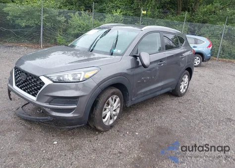 2020 Hyundai Tucson Value z USA, uszkodzony, nr VIN KM8J3CA44LU188674